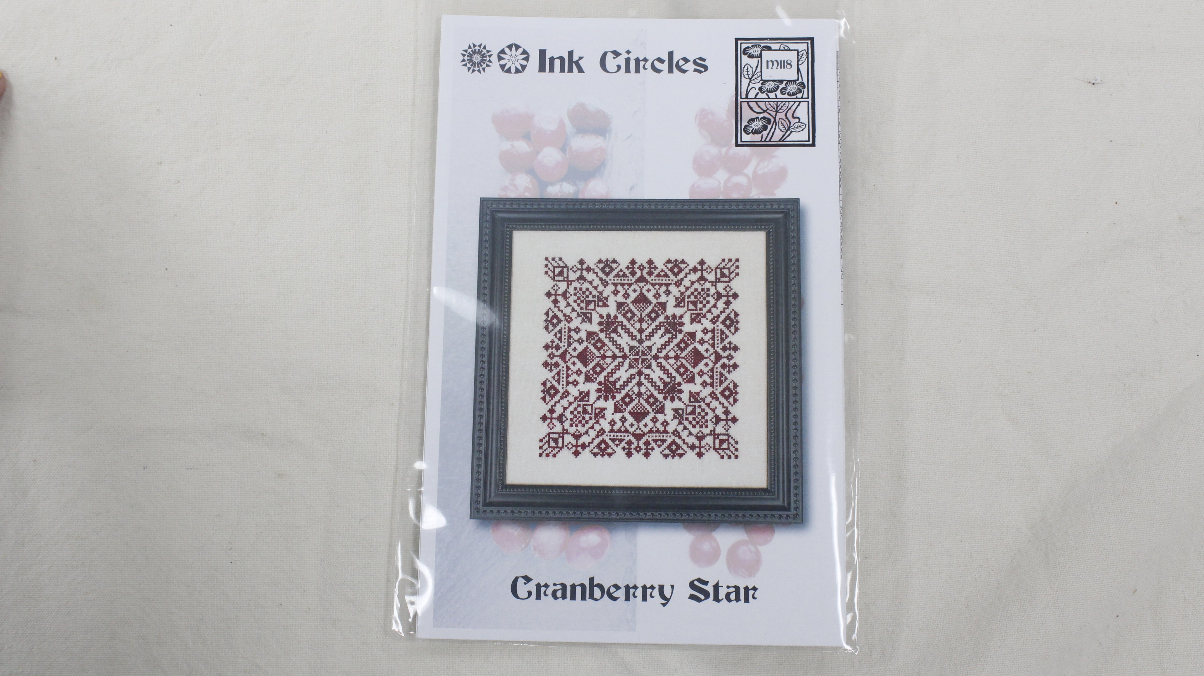 Ink Circles - Cranberry Star