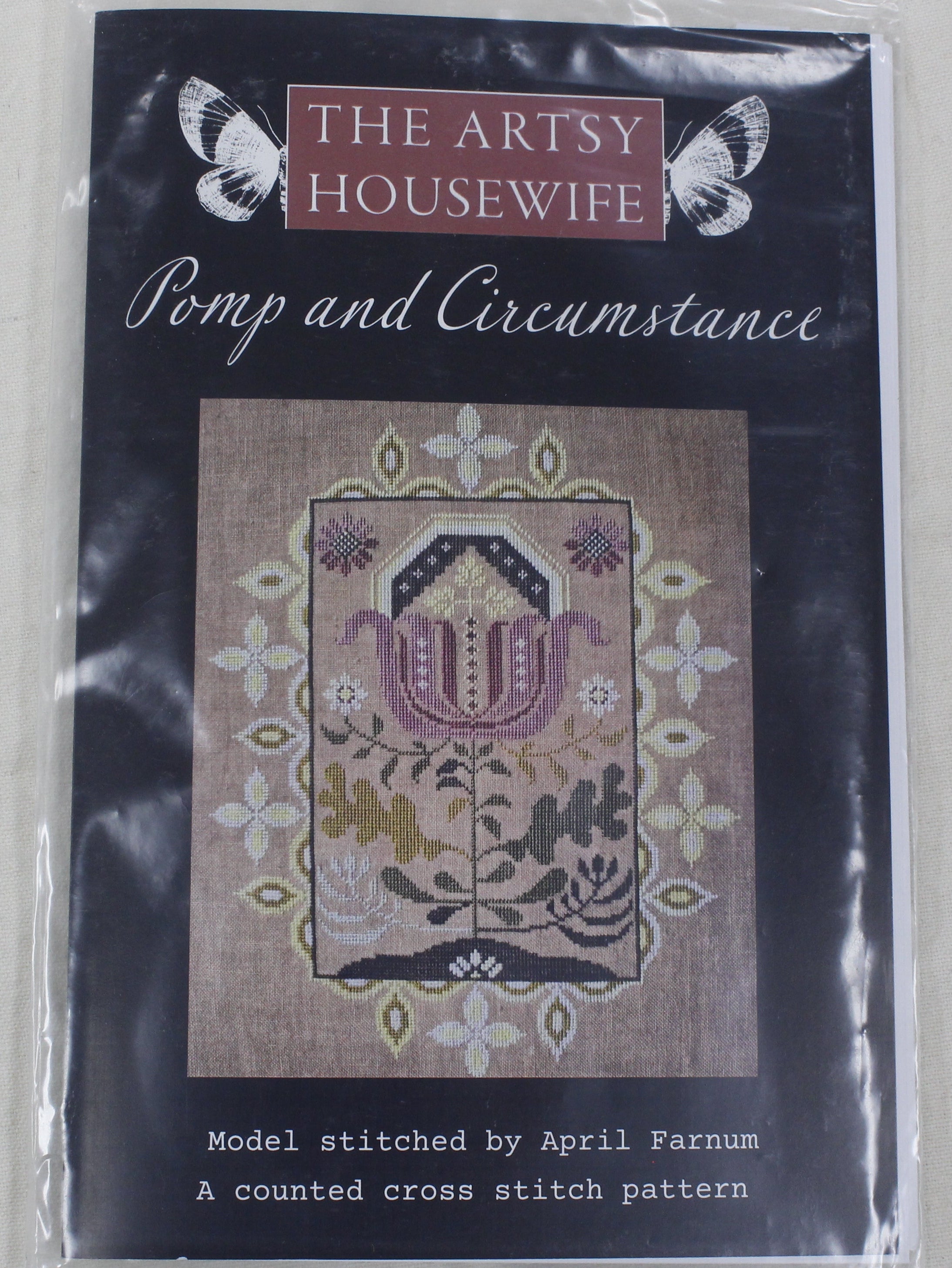 The Artsy Housewife - Pomp and Circumstance