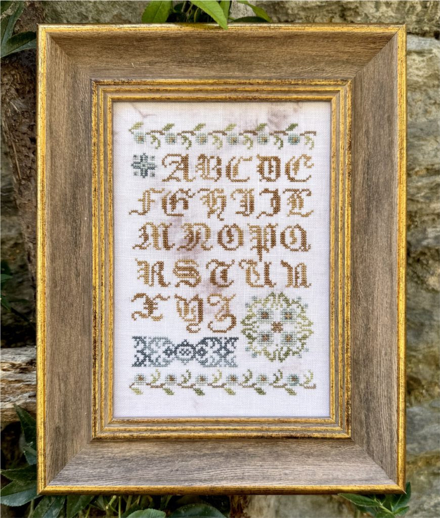 PRE-ORDER Jan Hicks Creates - Antonia Rosel Sampler Petite